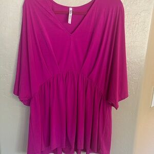 Dear Scarlett V-Neck Peplum Tunic in Fuchsia
